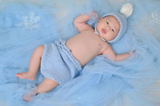 茌平摸孕妇肚子沾喜气